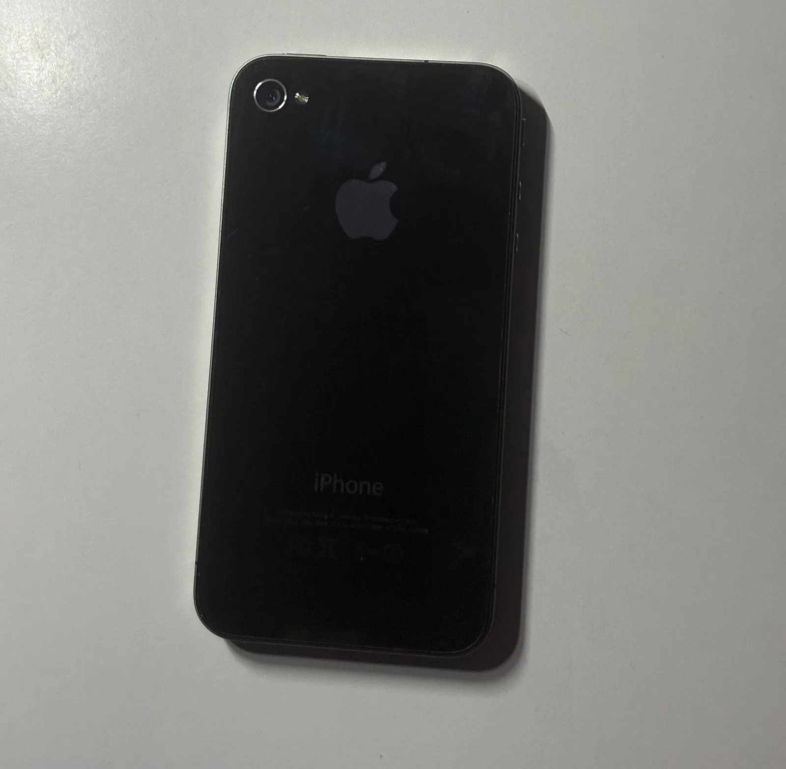iPhone 4, image 1 of 1